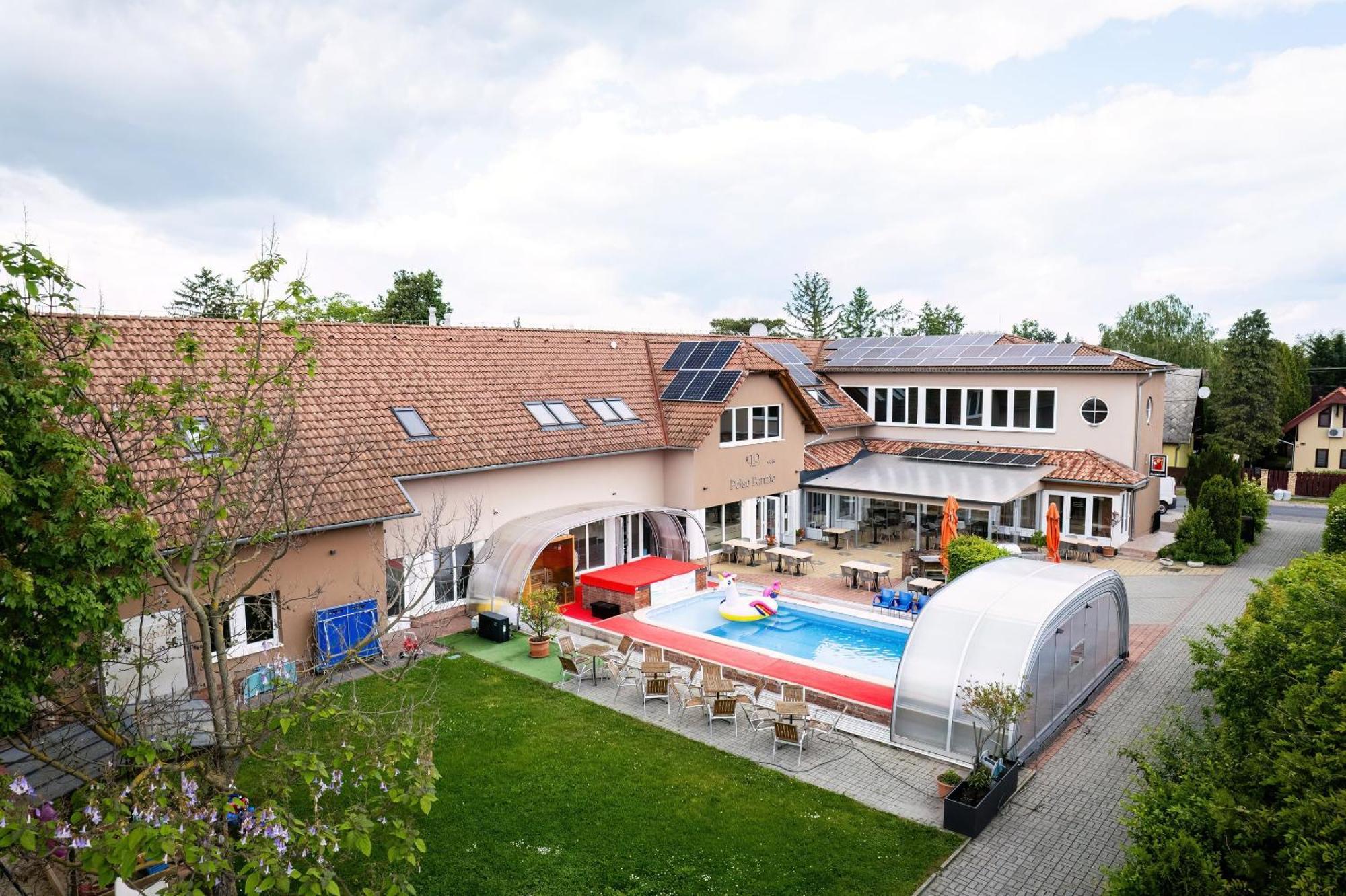 Pelso Panzio Bed & Breakfast Balatonmáriafürdő Eksteriør bilde